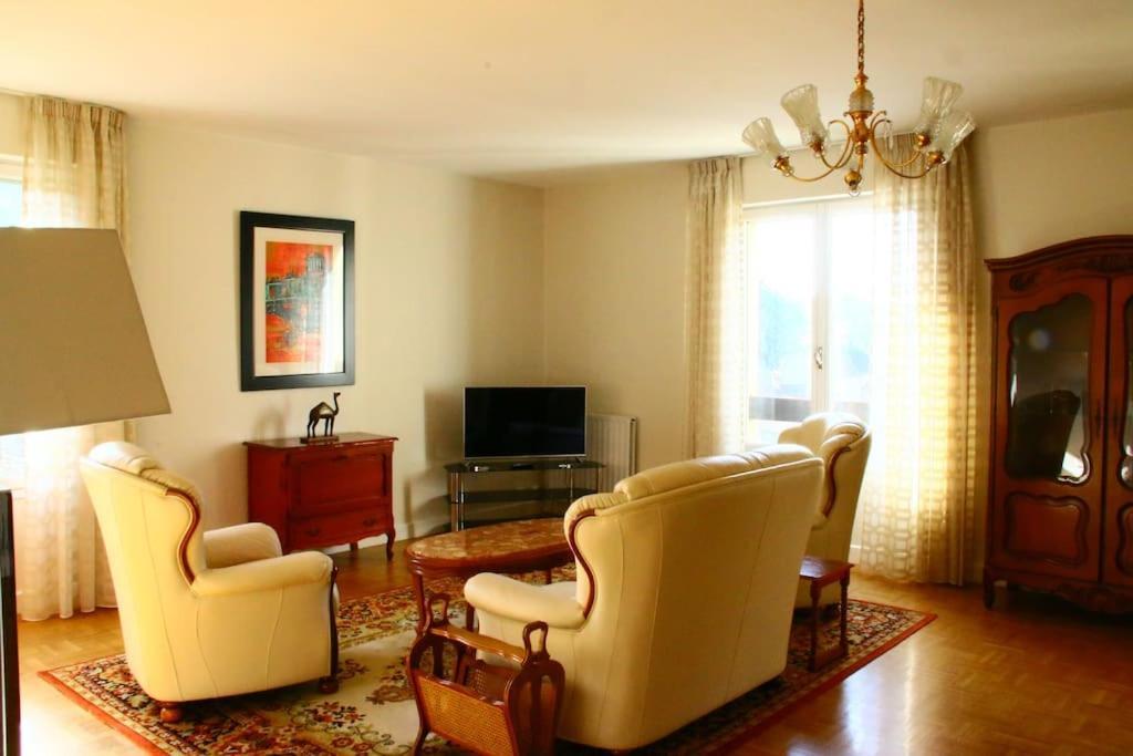 Large 2 Bed-Balcony-7 Mins Walk To Historic Centre Apartamento Sarlat Exterior foto